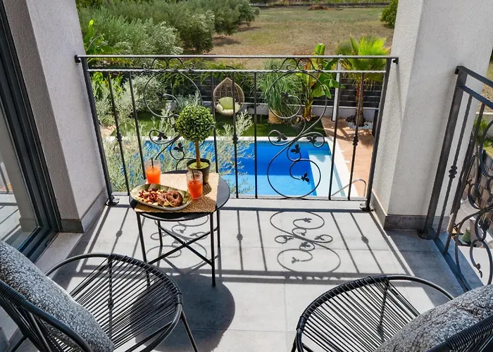 Kiara Villa Kastela