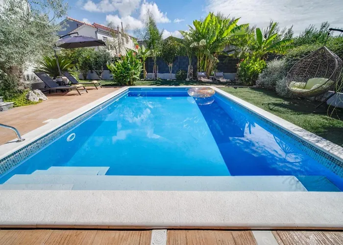 Kiara Villa *
