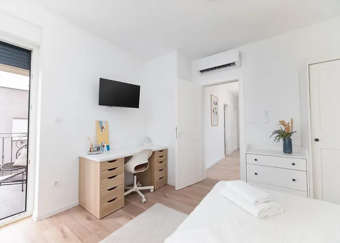 Kiara Villa Kastela