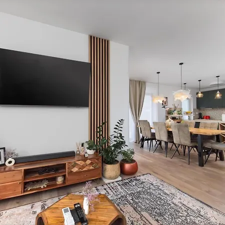 Willa Kiara Kaštela